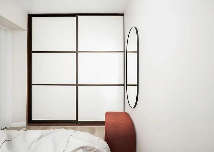 Tyzenhauzu Apartment